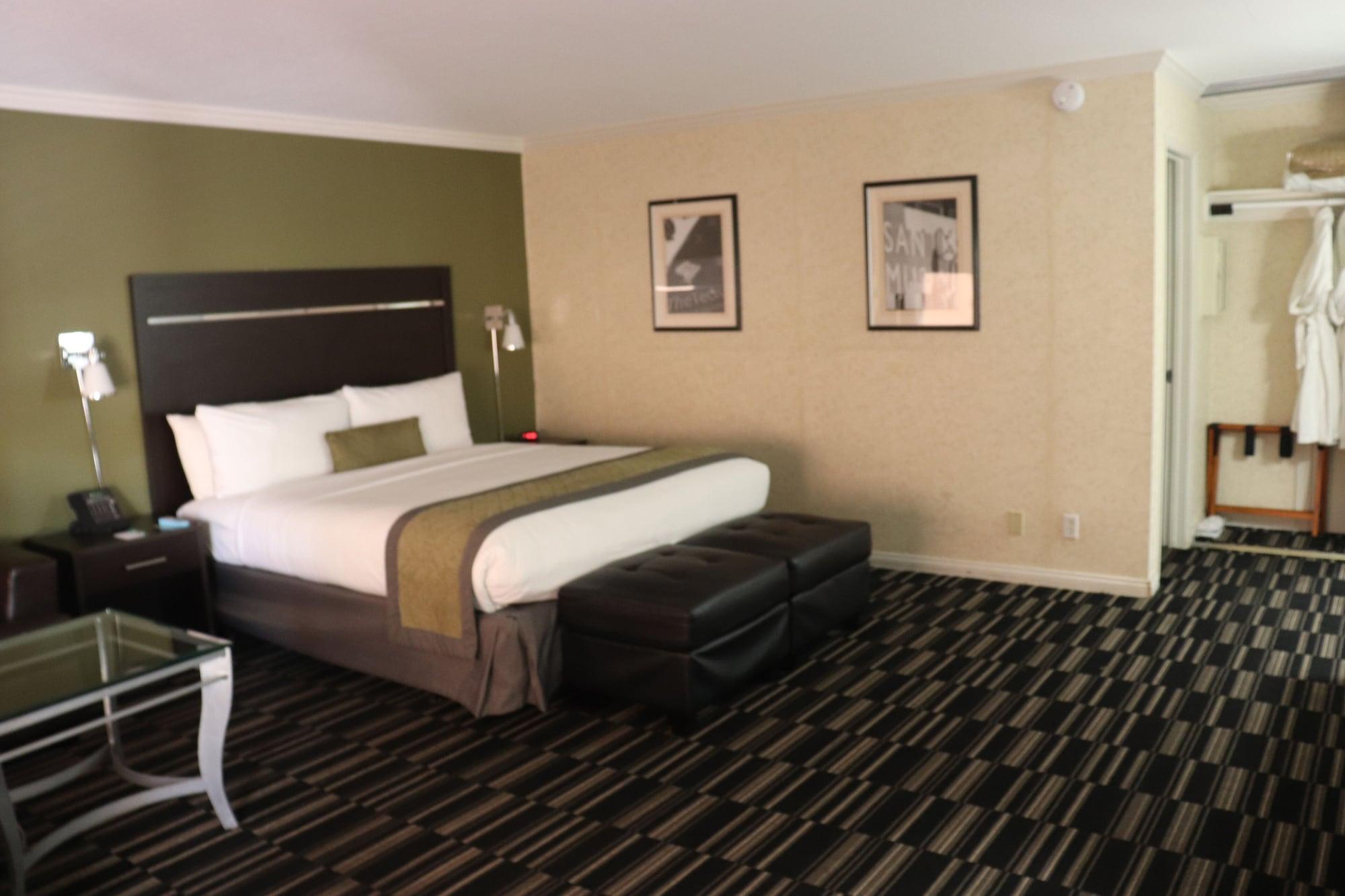 Wyndham Garden San Jose Airport Hotel Eksteriør billede