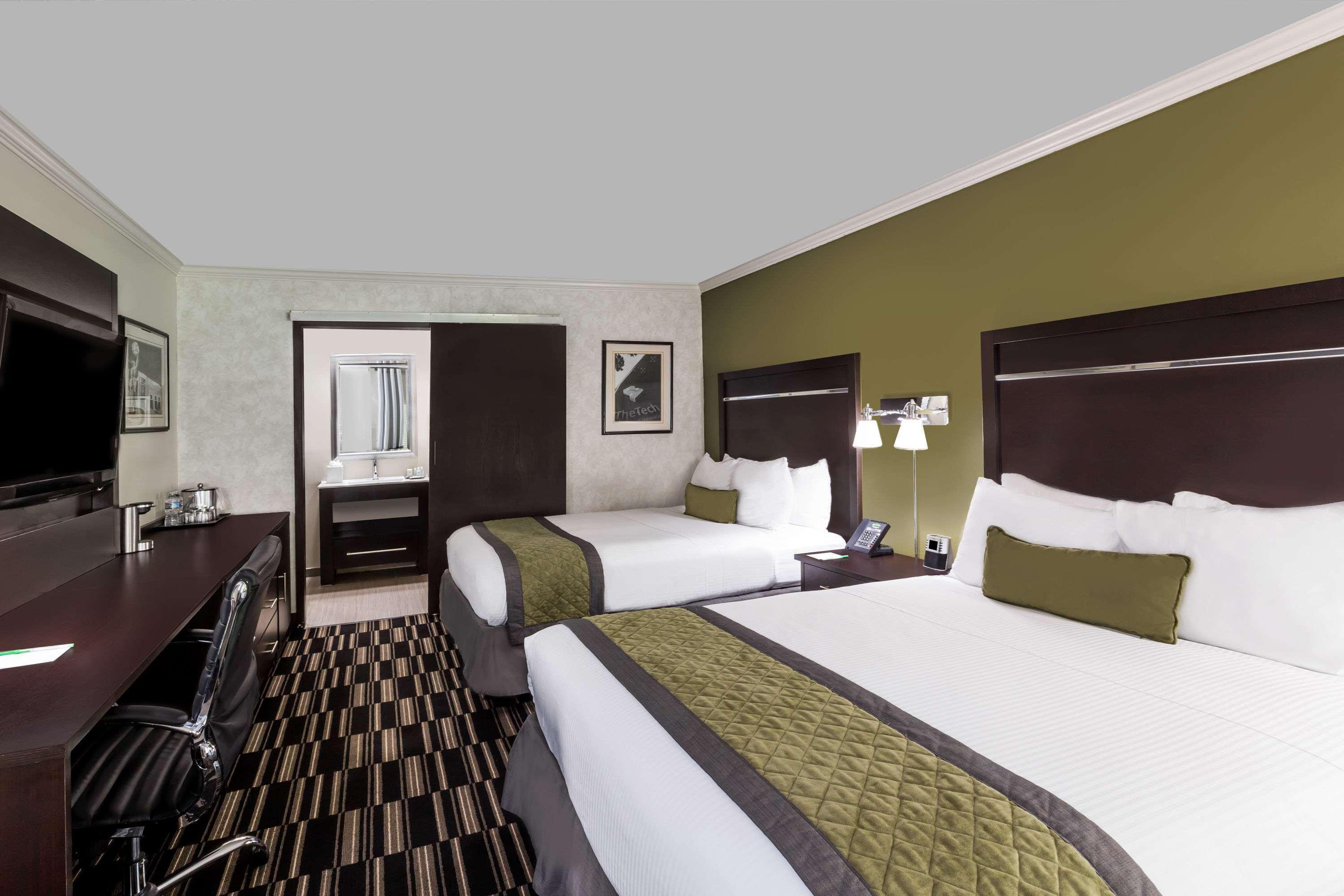 Wyndham Garden San Jose Airport Hotel Eksteriør billede