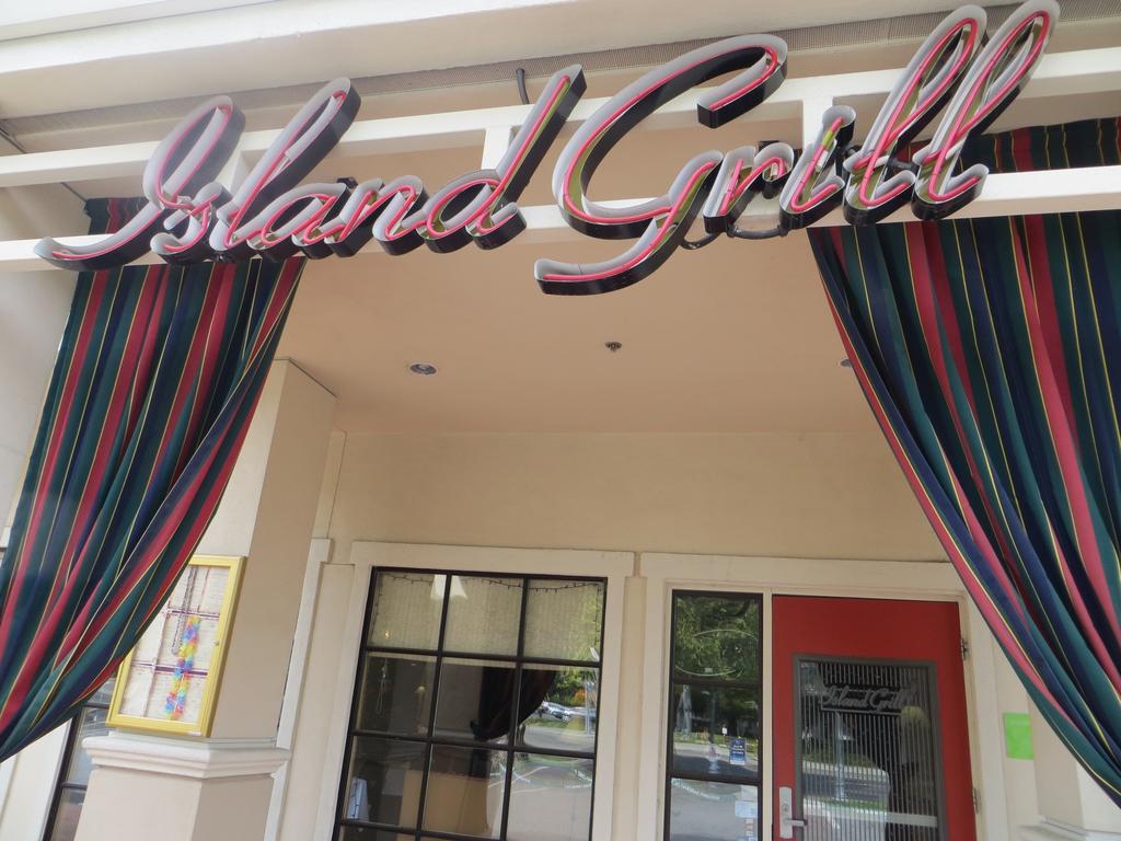 Wyndham Garden San Jose Airport Hotel Eksteriør billede