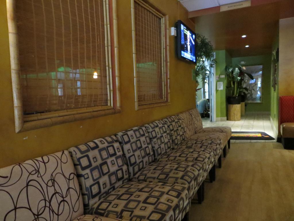 Wyndham Garden San Jose Airport Hotel Eksteriør billede